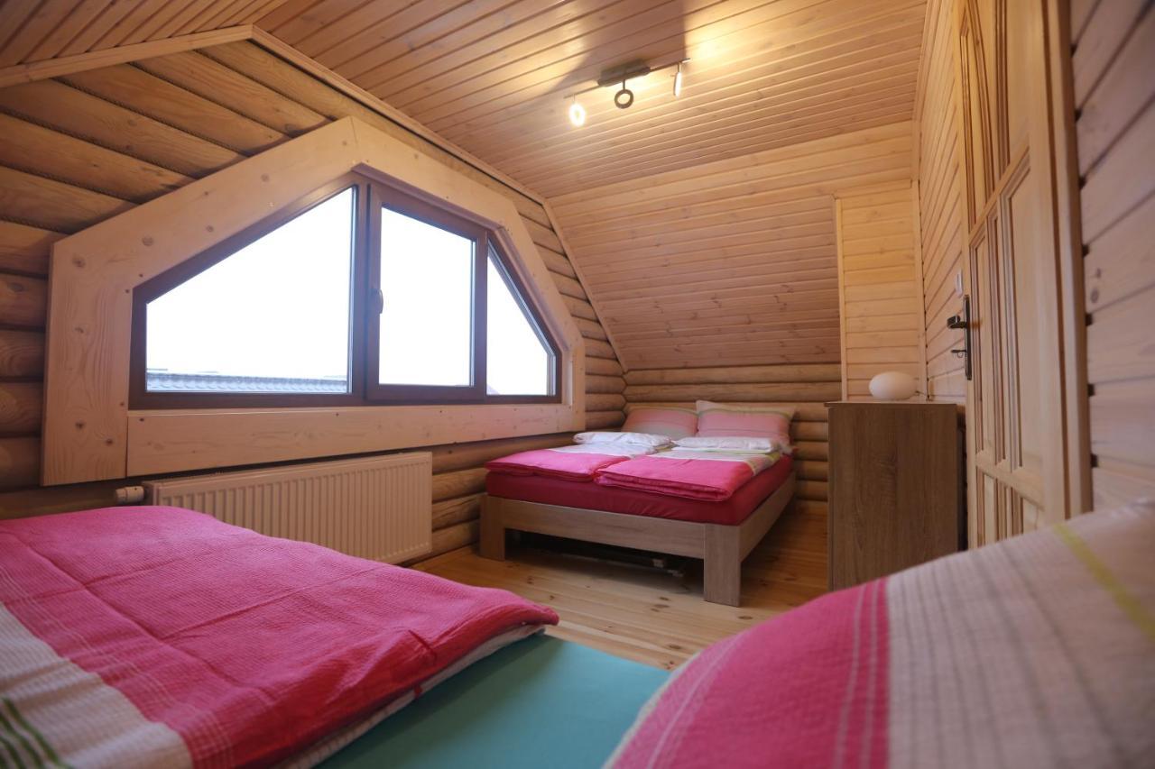 Sosnowe Domki Rewal Exterior foto