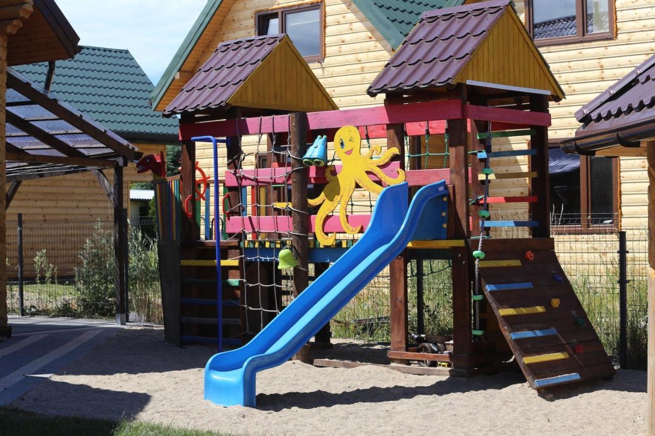 Sosnowe Domki Rewal Exterior foto