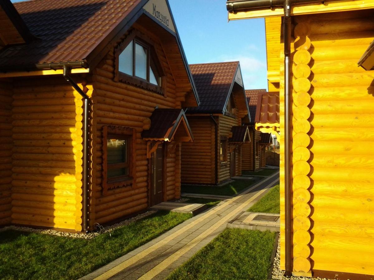 Sosnowe Domki Rewal Exterior foto